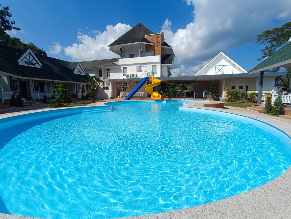 English Resotel : อิงลิช รีโซเทล Nakhon Si Thammarat Esterno foto
